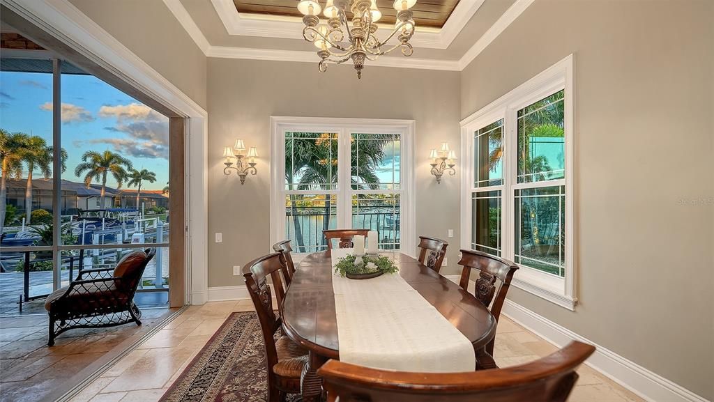 На продажу: $1,999,999 (3 спален, 3 ванн, 3154 Квадратных фут)