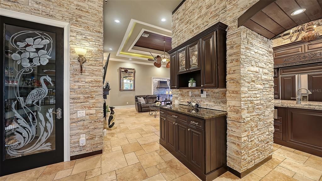 На продажу: $1,999,999 (3 спален, 3 ванн, 3154 Квадратных фут)