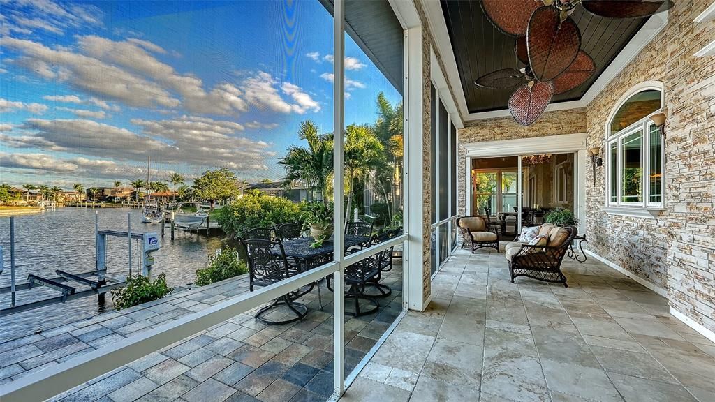 На продажу: $1,999,999 (3 спален, 3 ванн, 3154 Квадратных фут)