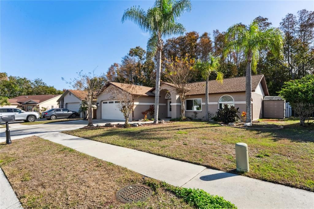 For Sale: $360,000 (3 beds, 2 baths, 1593 Square Feet)