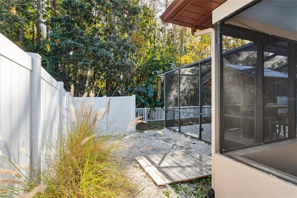 For Sale: $360,000 (3 beds, 2 baths, 1593 Square Feet)