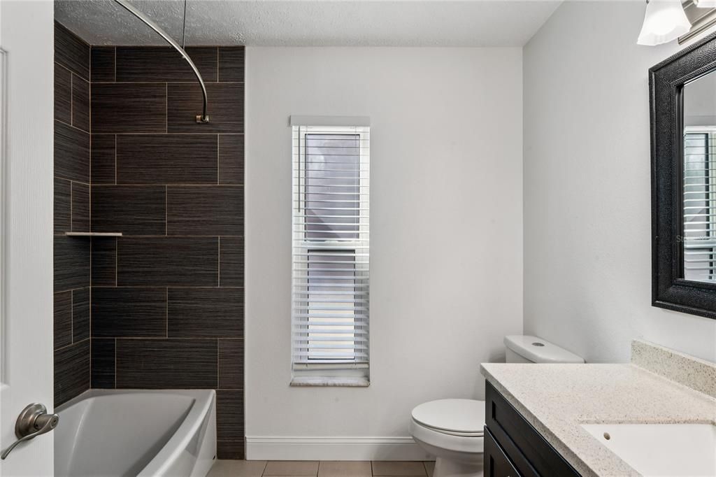 For Sale: $360,000 (3 beds, 2 baths, 1593 Square Feet)