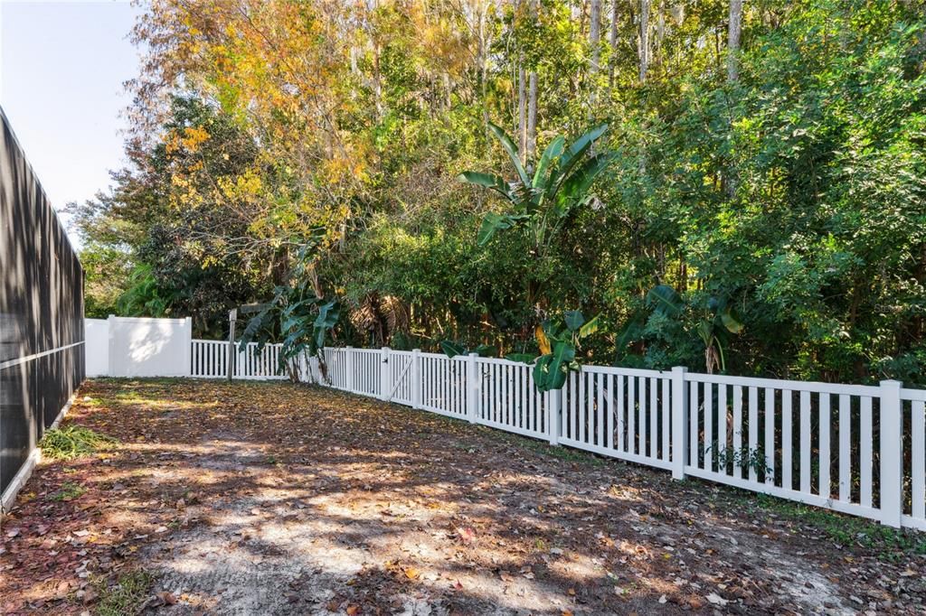 For Sale: $360,000 (3 beds, 2 baths, 1593 Square Feet)