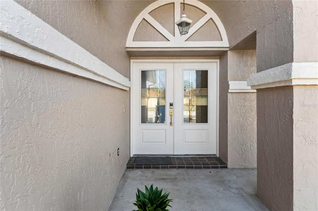 For Sale: $360,000 (3 beds, 2 baths, 1593 Square Feet)