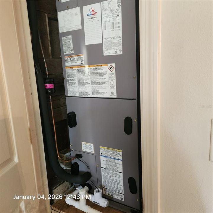 For Sale: $424,000 (3 beds, 2 baths, 1760 Square Feet)