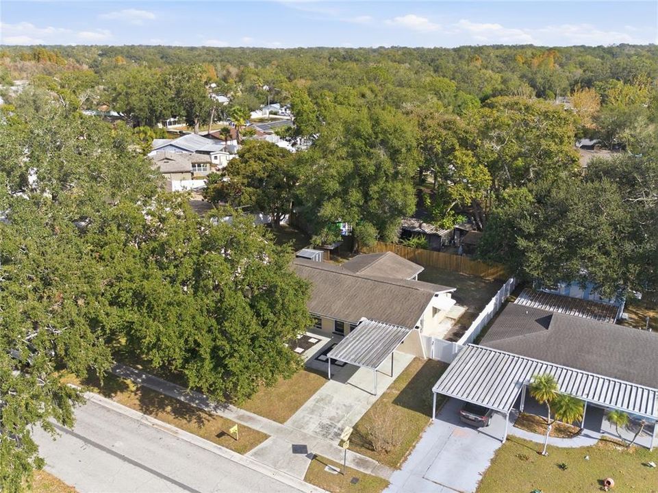 For Sale: $409,599 (3 beds, 2 baths, 1274 Square Feet)