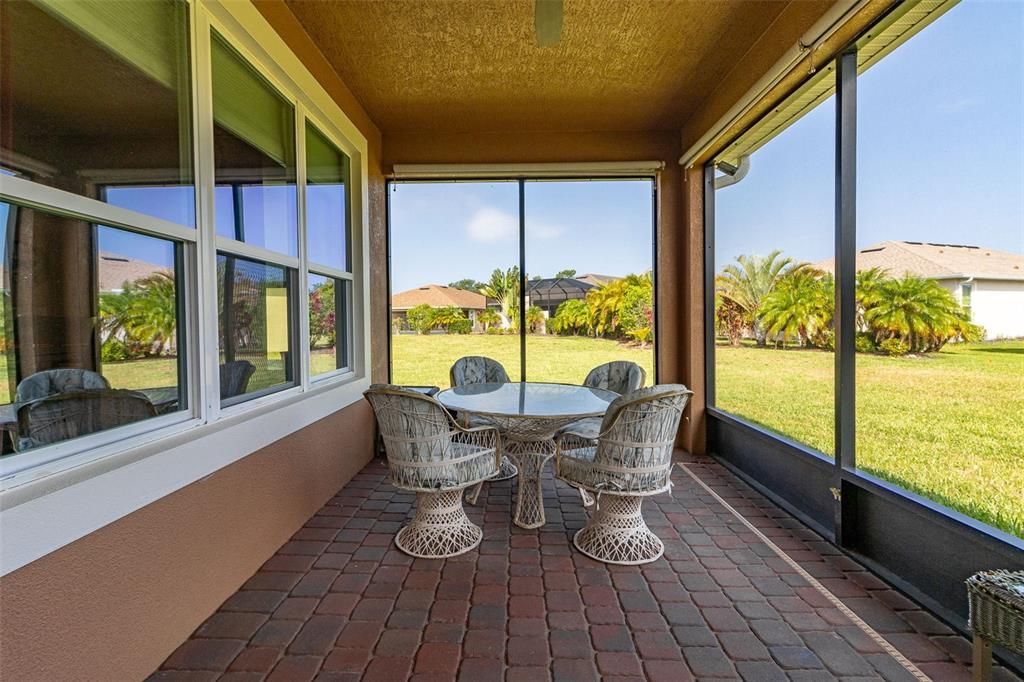 На продажу: $510,000 (3 спален, 2 ванн, 2235 Квадратных фут)