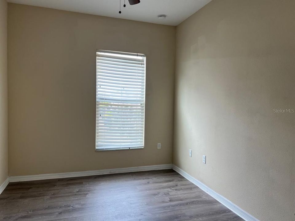 For Rent: $2,450 (3 beds, 2 baths, 1802 Square Feet)