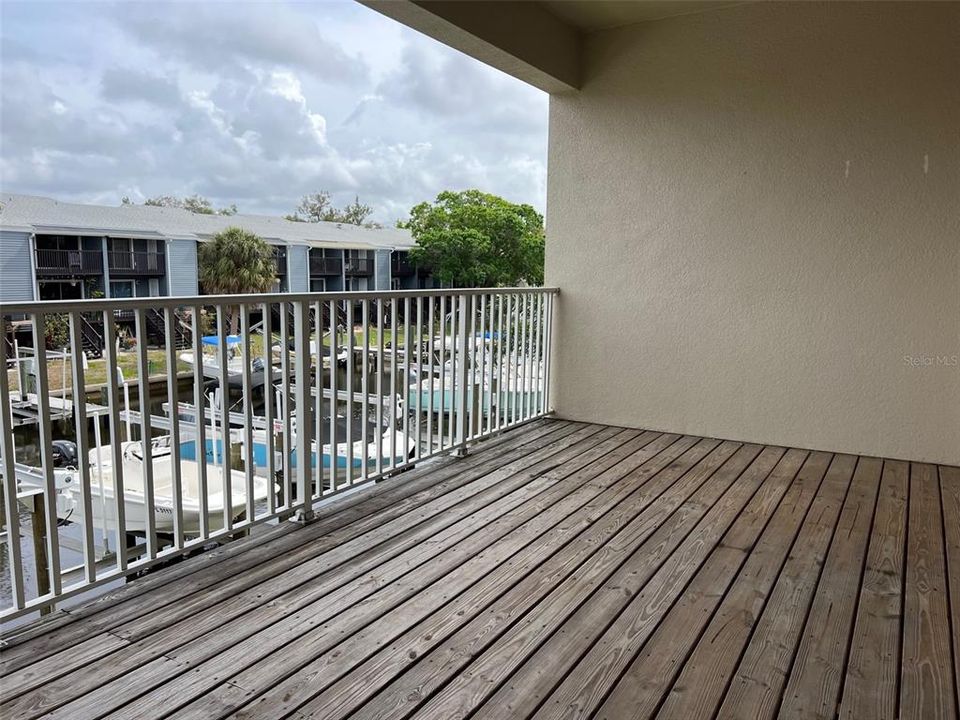 For Rent: $2,450 (3 beds, 2 baths, 1802 Square Feet)