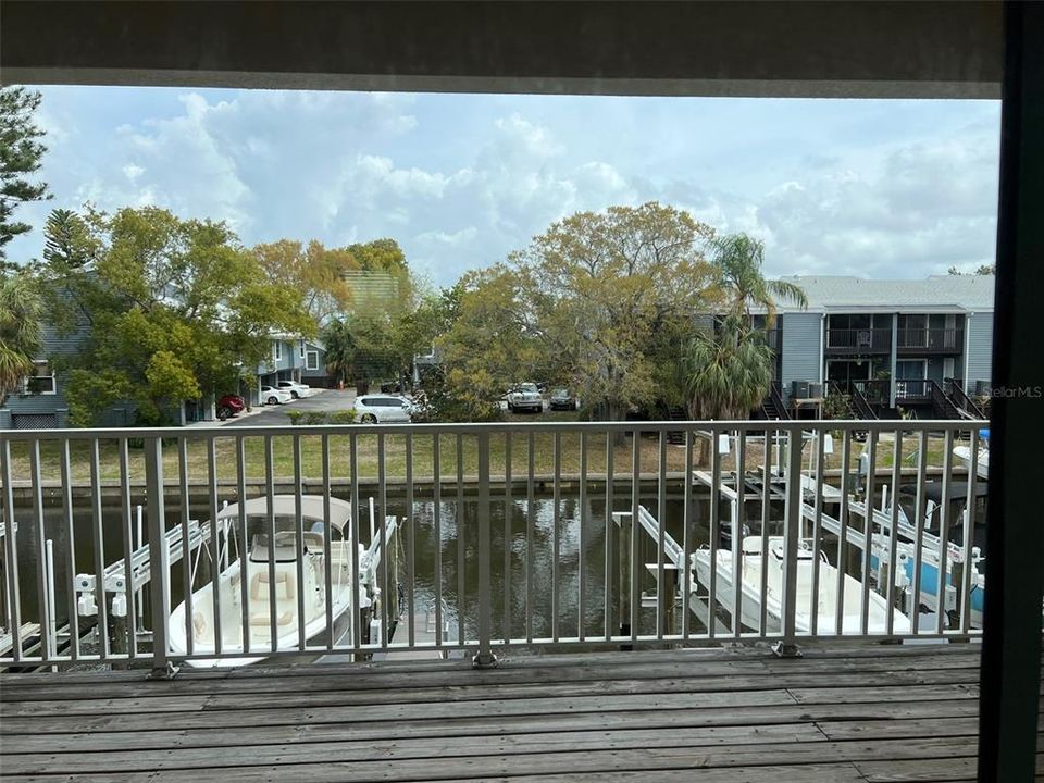 For Rent: $2,450 (3 beds, 2 baths, 1802 Square Feet)