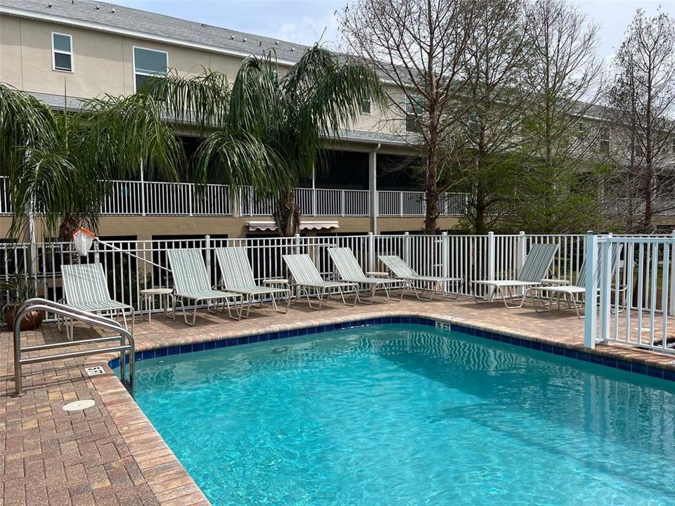 For Rent: $2,450 (3 beds, 2 baths, 1802 Square Feet)