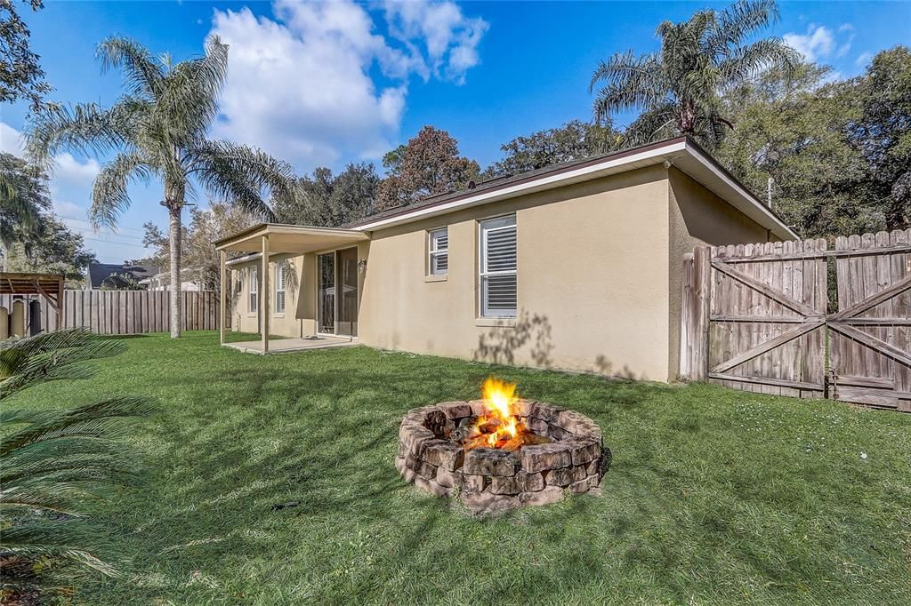 En Venta: $425,000 (3 camas, 2 baños, 1498 Pies cuadrados)