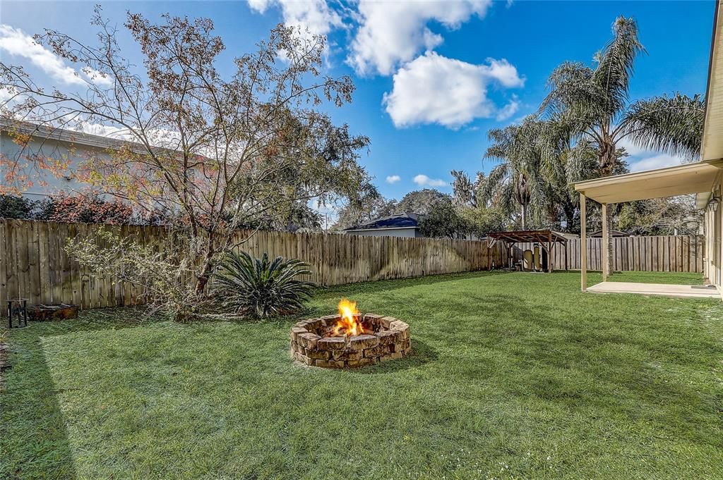 En Venta: $425,000 (3 camas, 2 baños, 1498 Pies cuadrados)