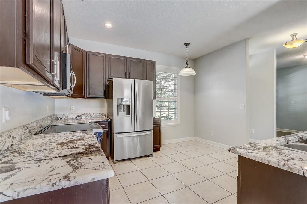 En Venta: $425,000 (3 camas, 2 baños, 1498 Pies cuadrados)