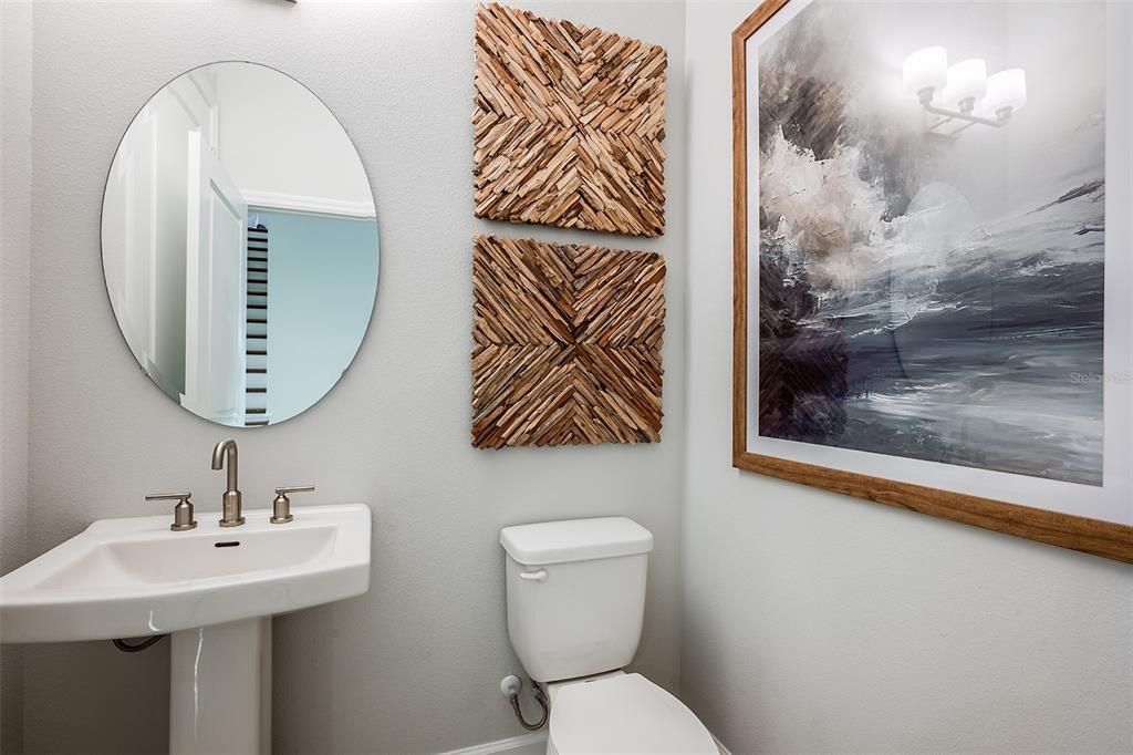 En Venta: $1,224,611 (5 camas, 5 baños, 4181 Pies cuadrados)