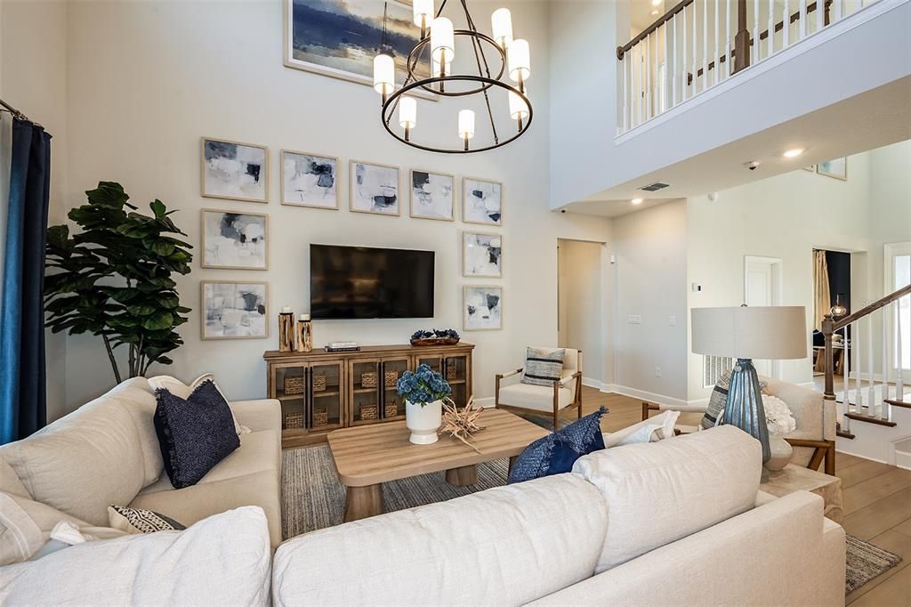 En Venta: $1,224,611 (5 camas, 5 baños, 4181 Pies cuadrados)