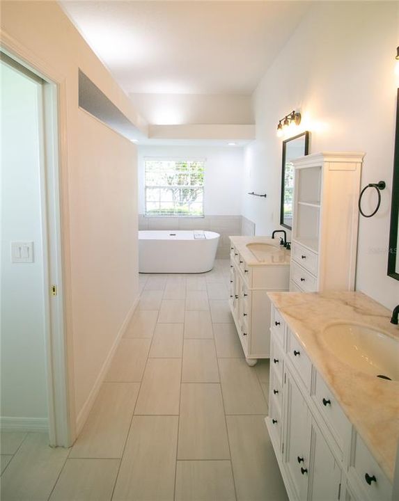 For Sale: $660,000 (3 beds, 2 baths, 2227 Square Feet)