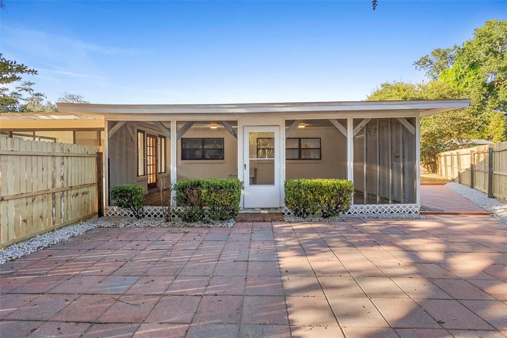 На продажу: $240,000 (3 спален, 1 ванн, 1538 Квадратных фут)