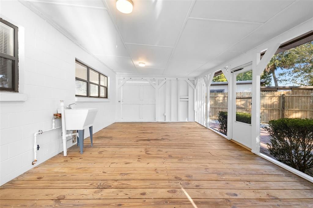 На продажу: $240,000 (3 спален, 1 ванн, 1538 Квадратных фут)