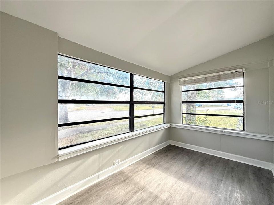 En Venta: $320,000 (2 camas, 2 baños, 1142 Pies cuadrados)