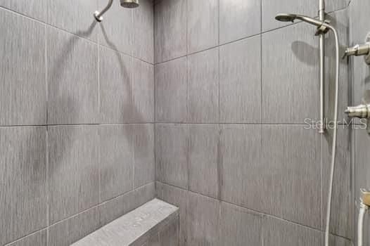 待售: $372,500 (4 贝兹, 2 浴室, 1867 平方英尺)