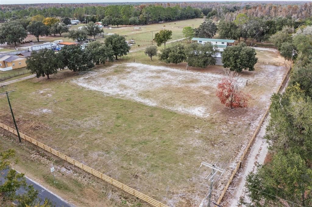 На продажу: $620,000 (2 спален, 2 ванн, 1200 Квадратных фут)