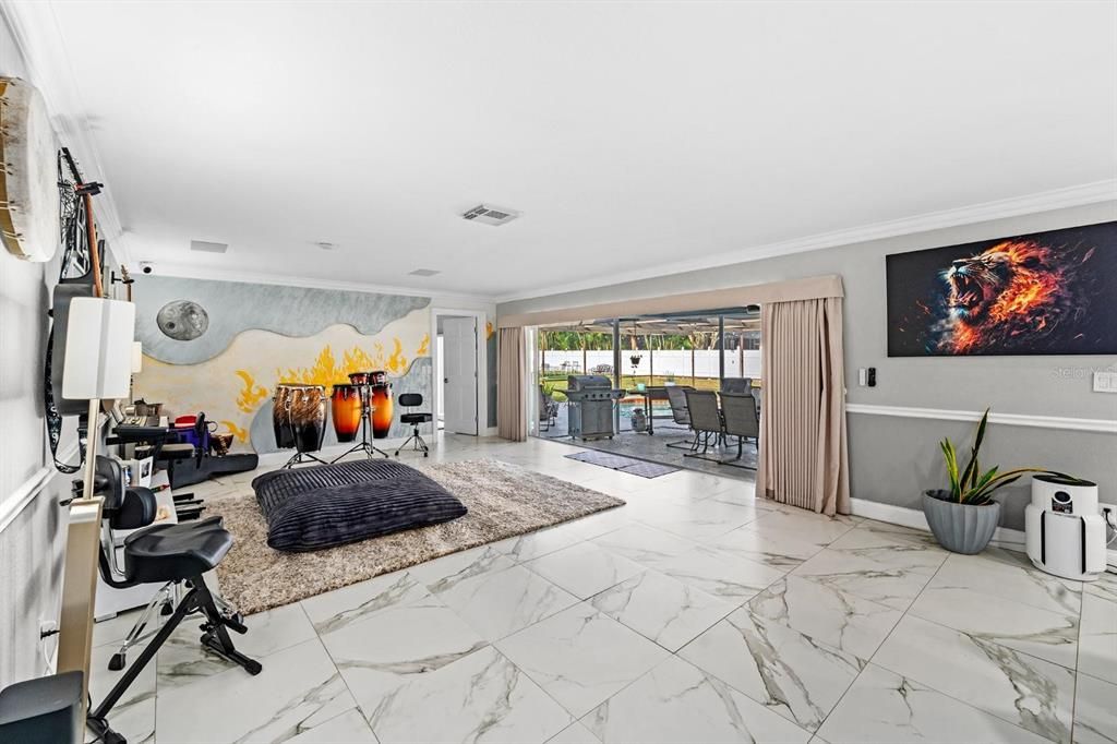 待售: $860,000 (4 贝兹, 3 浴室, 2462 平方英尺)