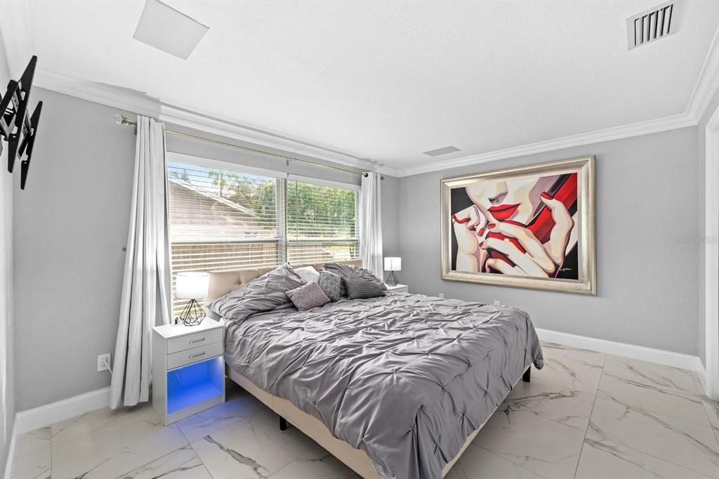 待售: $860,000 (4 贝兹, 3 浴室, 2462 平方英尺)