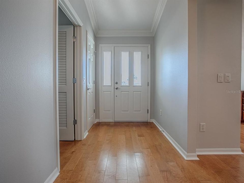 На продажу: $409,900 (3 спален, 2 ванн, 1861 Квадратных фут)