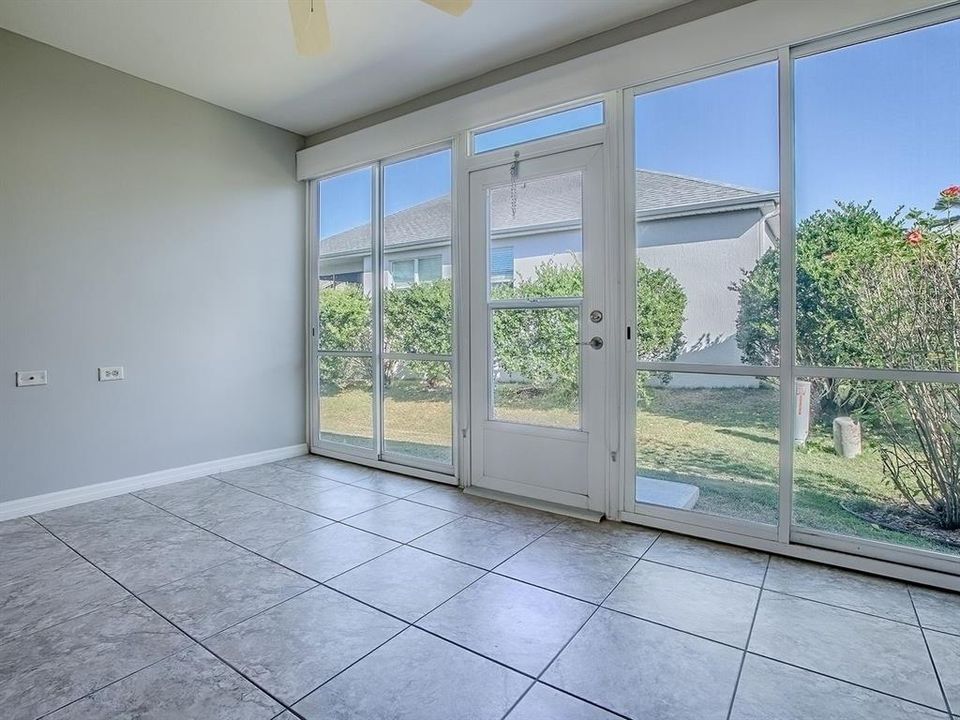 На продажу: $409,900 (3 спален, 2 ванн, 1861 Квадратных фут)