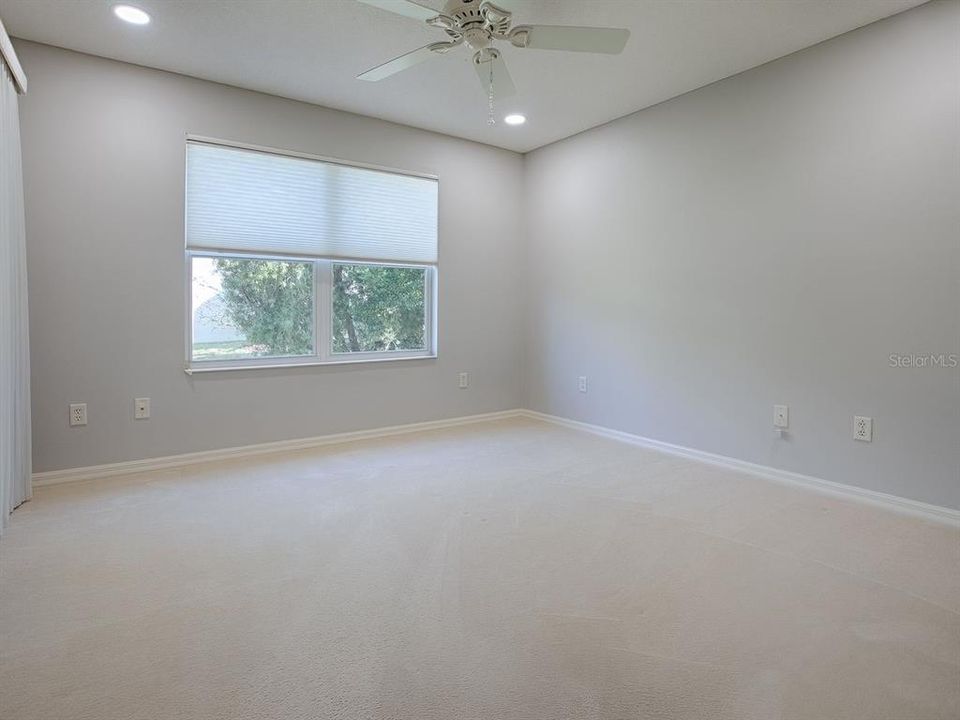 На продажу: $409,900 (3 спален, 2 ванн, 1861 Квадратных фут)