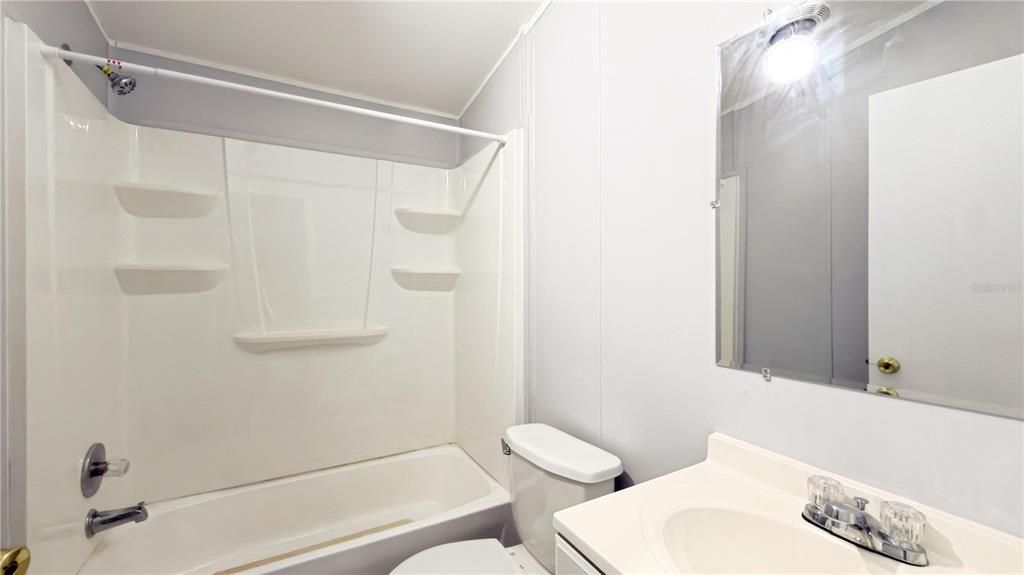 En Venta: $250,000 (3 camas, 2 baños, 1404 Pies cuadrados)