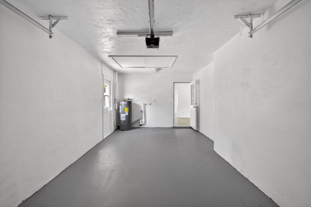 For Sale: $289,900 (3 beds, 2 baths, 1358 Square Feet)