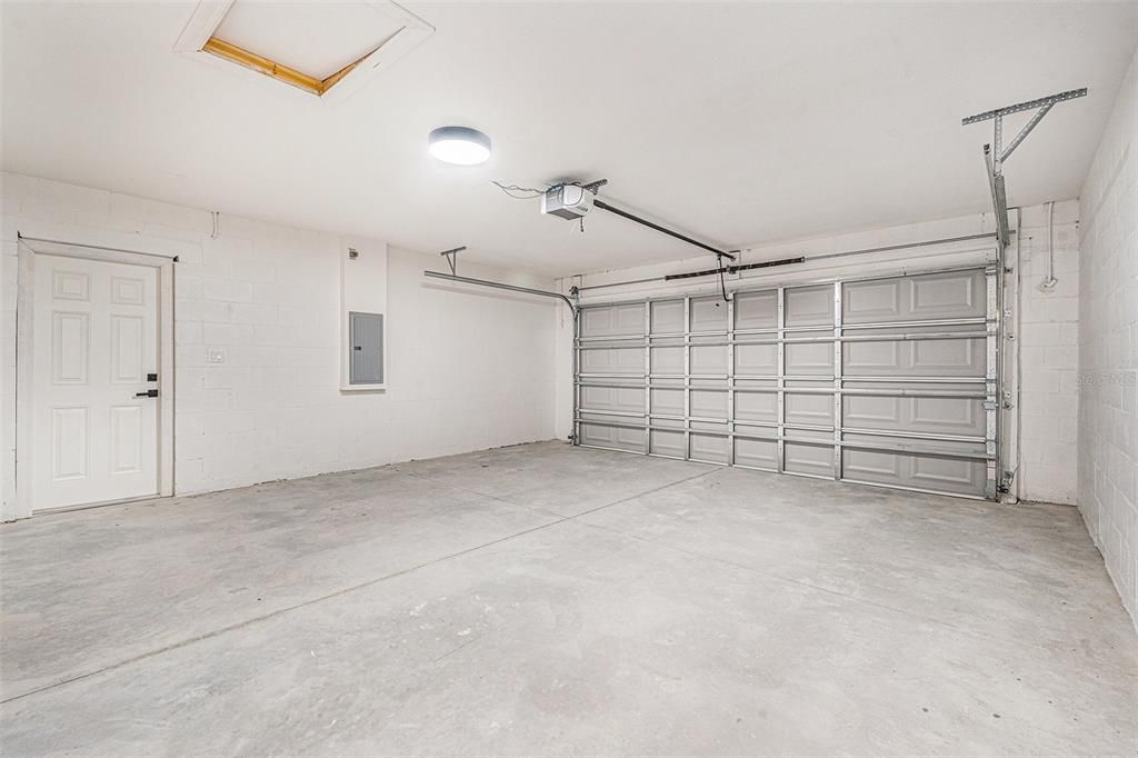 待售: $274,000 (3 贝兹, 2 浴室, 1449 平方英尺)