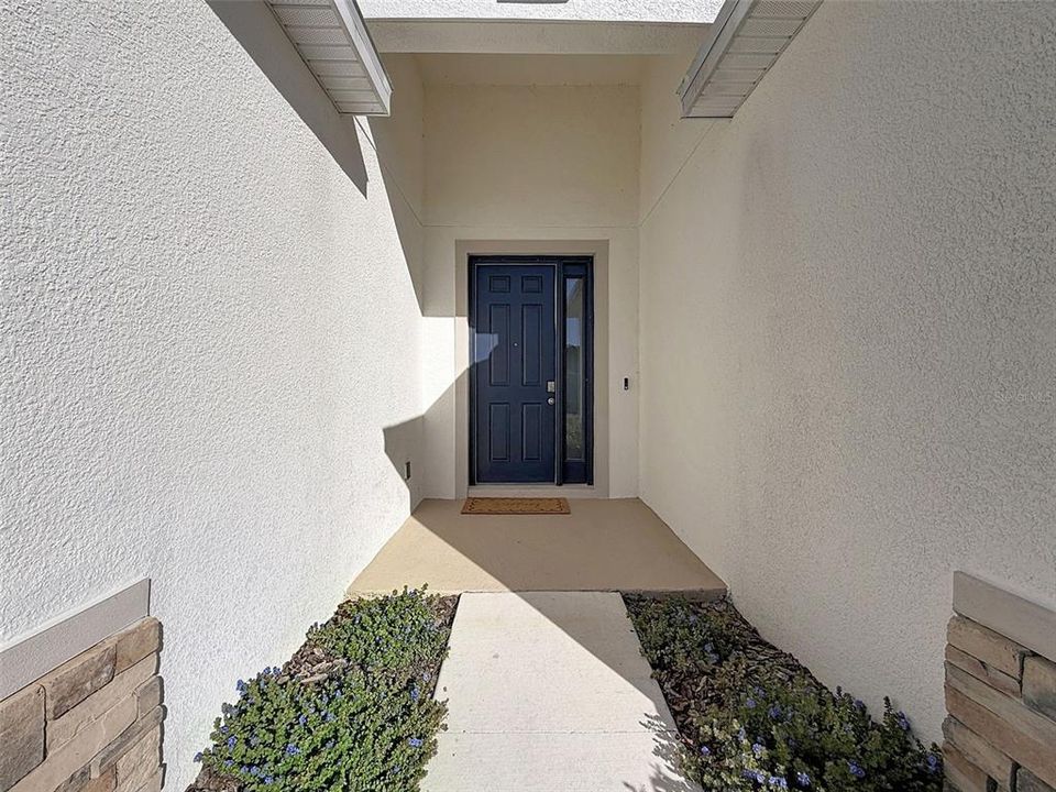 待售: $549,900 (4 贝兹, 3 浴室, 2528 平方英尺)