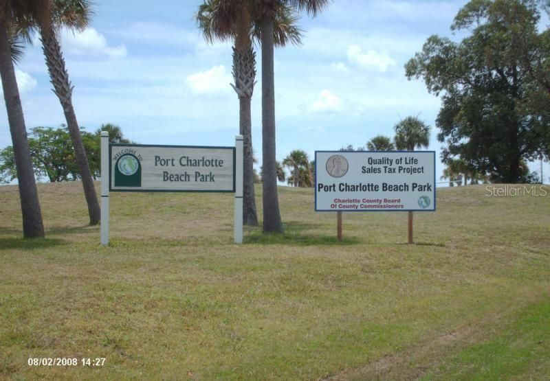 待售: $259,900 (0.23 acres)