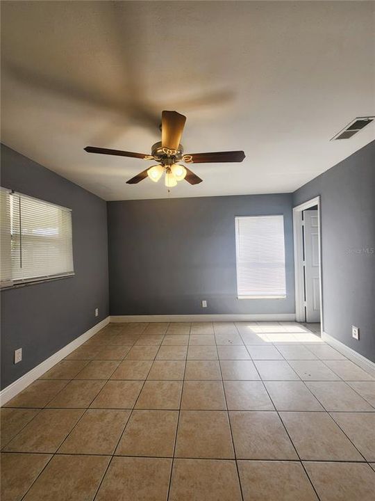 For Rent: $1,625 (3 beds, 2 baths, 1293 Square Feet)
