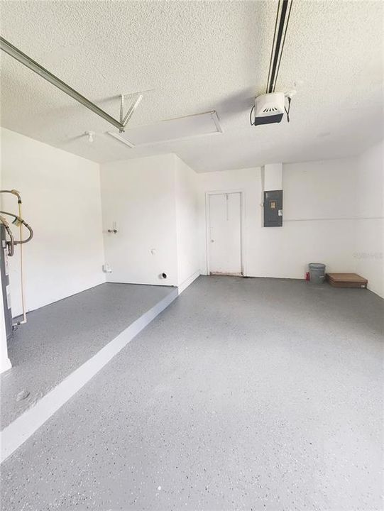 For Rent: $1,625 (3 beds, 2 baths, 1293 Square Feet)