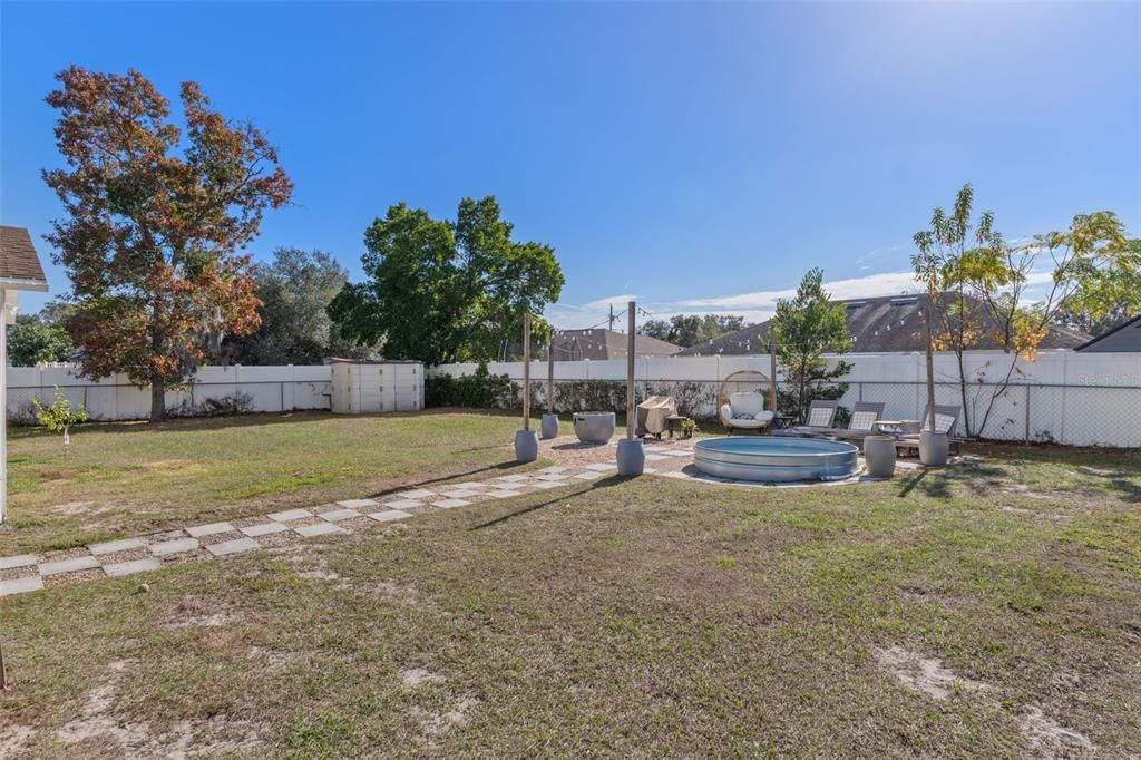 For Sale: $265,000 (2 beds, 2 baths, 1274 Square Feet)