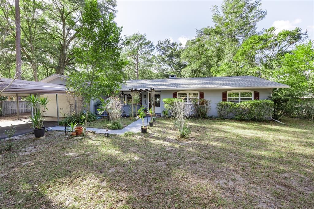 For Sale: $374,000 (4 beds, 2 baths, 1570 Square Feet)