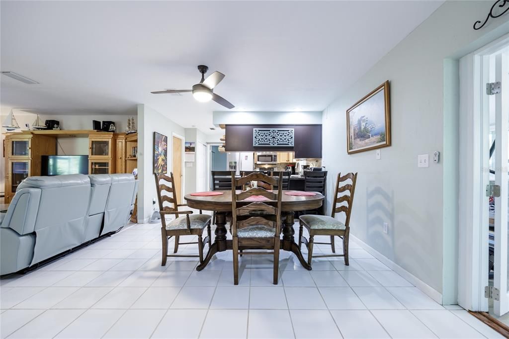 For Sale: $374,000 (4 beds, 2 baths, 1570 Square Feet)