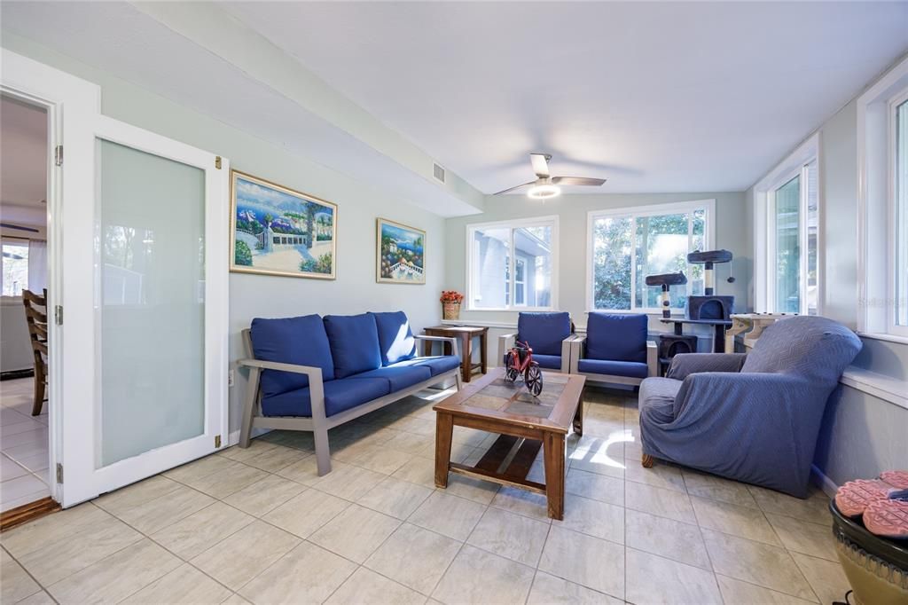 For Sale: $374,000 (4 beds, 2 baths, 1570 Square Feet)