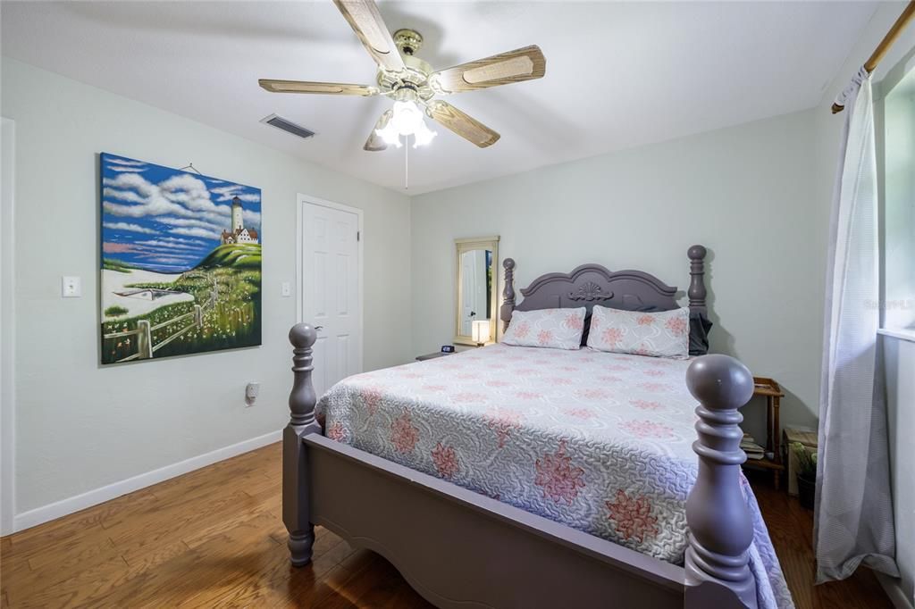 For Sale: $374,000 (4 beds, 2 baths, 1570 Square Feet)