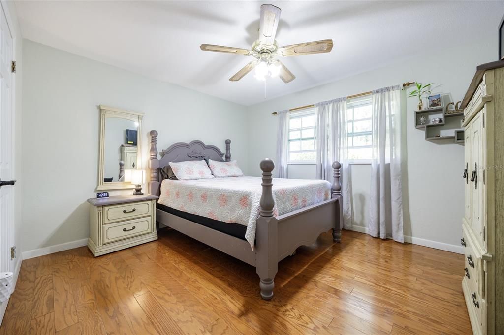 For Sale: $374,000 (4 beds, 2 baths, 1570 Square Feet)