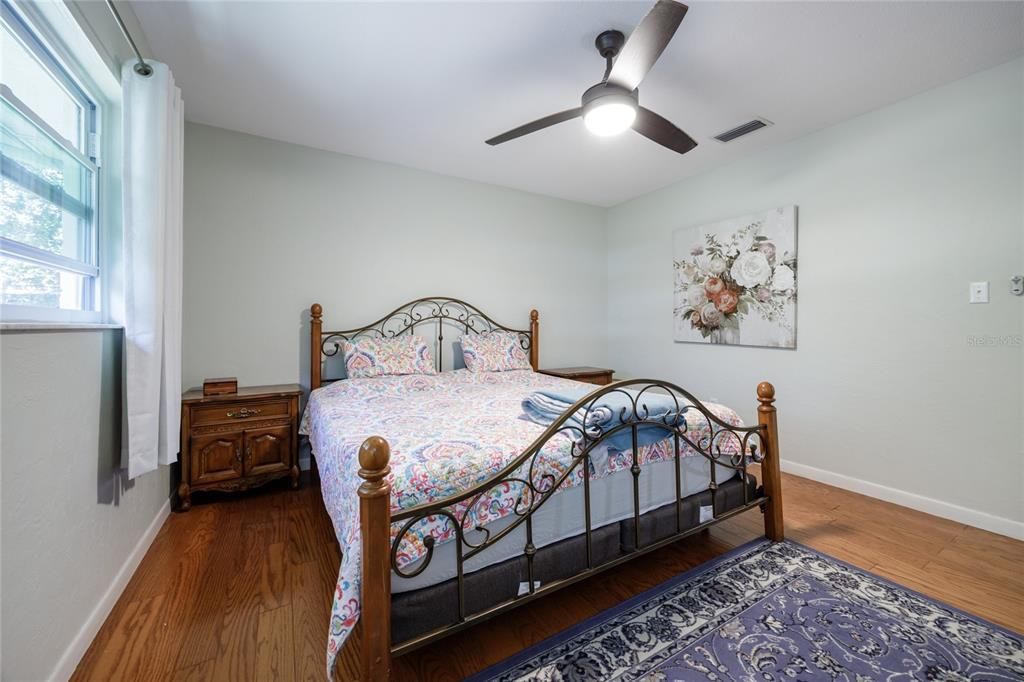 For Sale: $374,000 (4 beds, 2 baths, 1570 Square Feet)