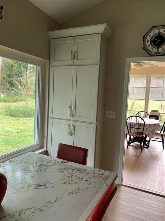 В аренду: $1,800 (2 спален, 2 ванн, 1695 Квадратных фут)