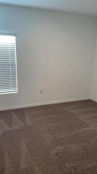 В аренду: $2,200 (4 спален, 2 ванн, 1845 Квадратных фут)