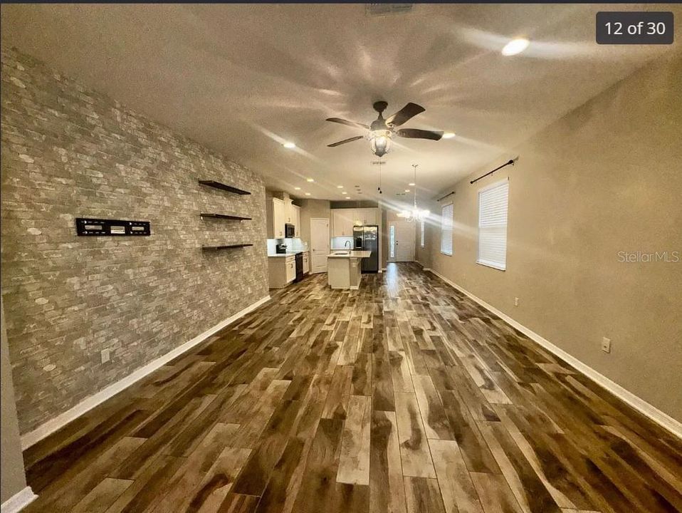 For Rent: $2,899 (4 beds, 2 baths, 2112 Square Feet)