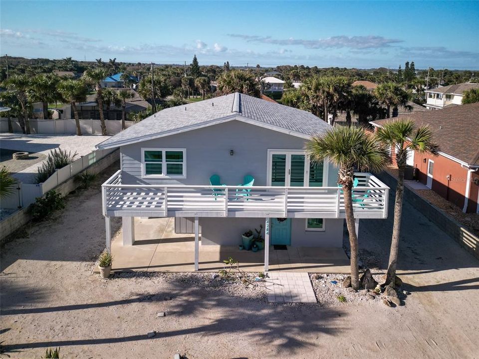 For Sale: $1,100,000 (3 beds, 2 baths, 1885 Square Feet)