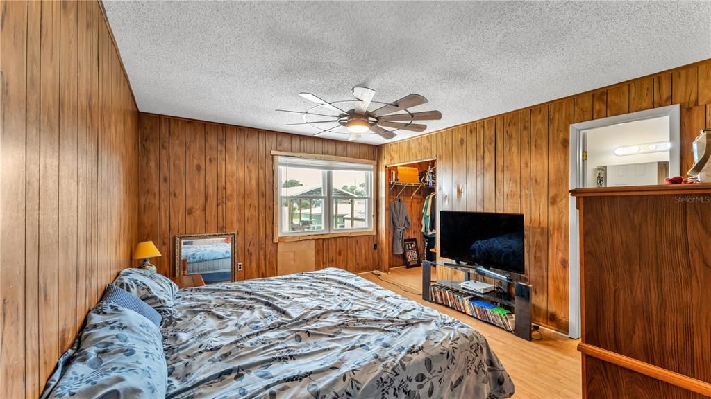 待售: $625,000 (0 贝兹, 0 浴室, 3582 平方英尺)